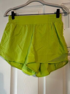 lululemon Hotty Hot shorts